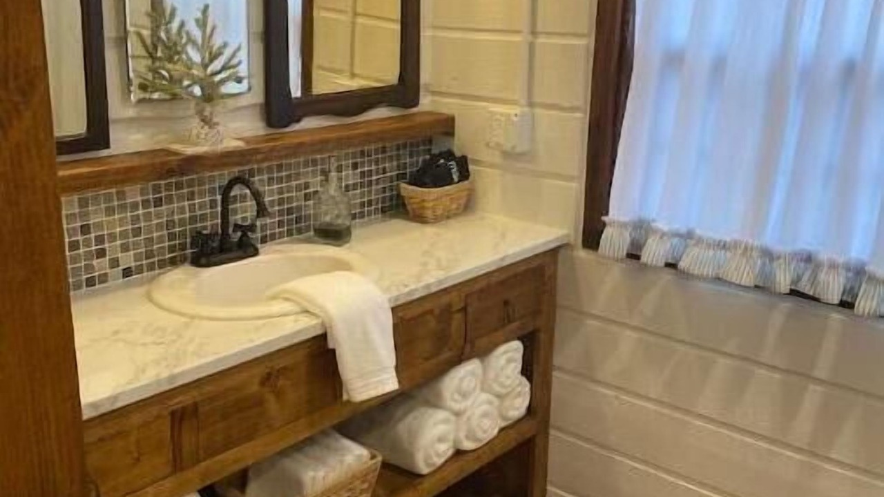 Photo of Bathroom in Mitchell