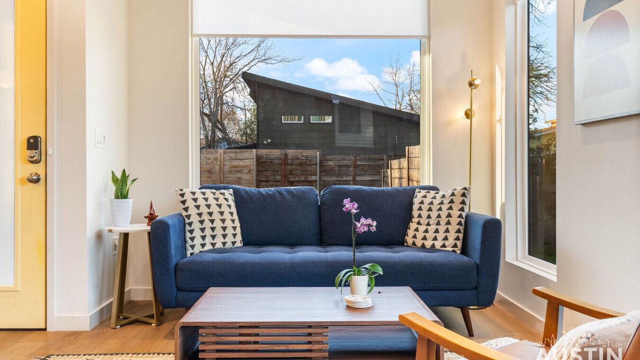 Photo of Bedroom in Blackshear-Prospect Hill
