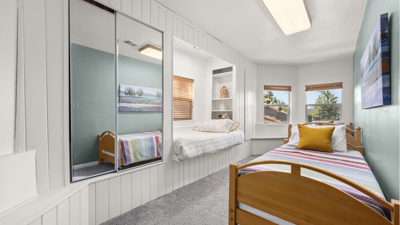 Photo of Bedroom in Pollock Pines