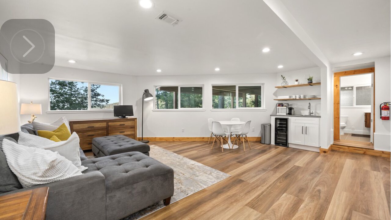 Photo of Livingroom in Pollock Pines