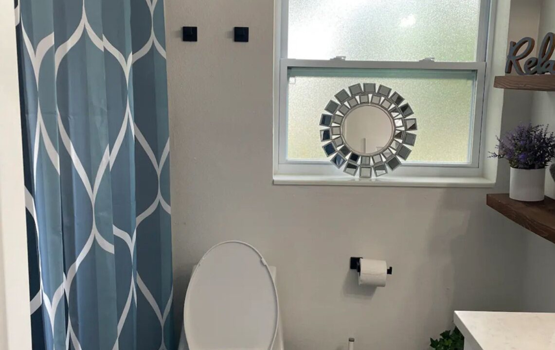 Photo of Bathroom in Deltona Lakes