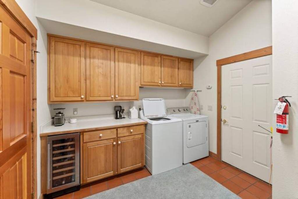 Photo of Others in Castella