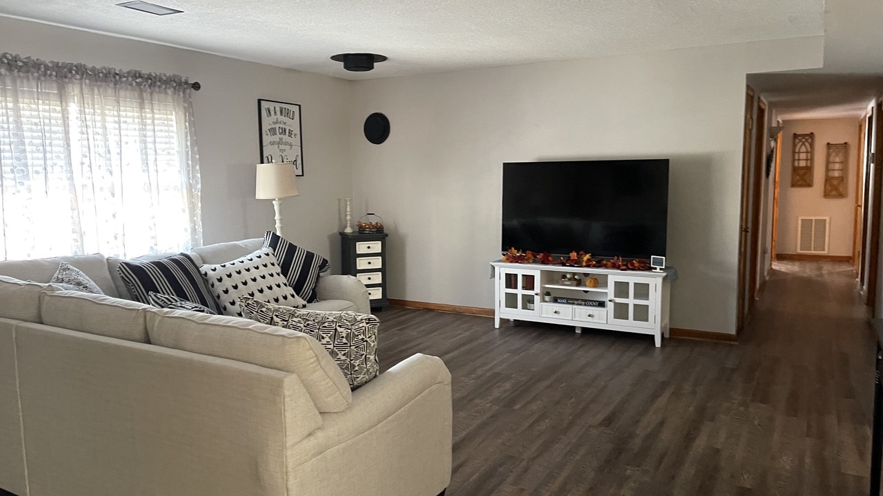 Photo of Livingroom in Hermann