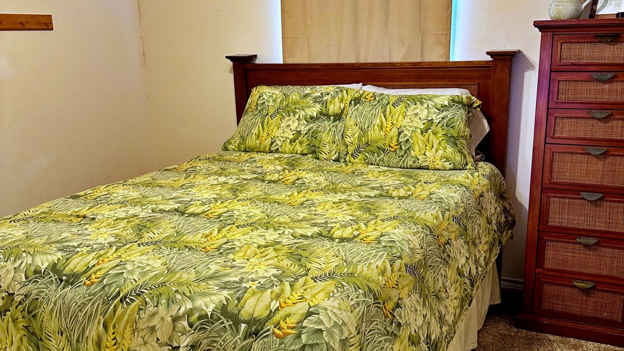 Photo of Bedroom in Surfside Beach
