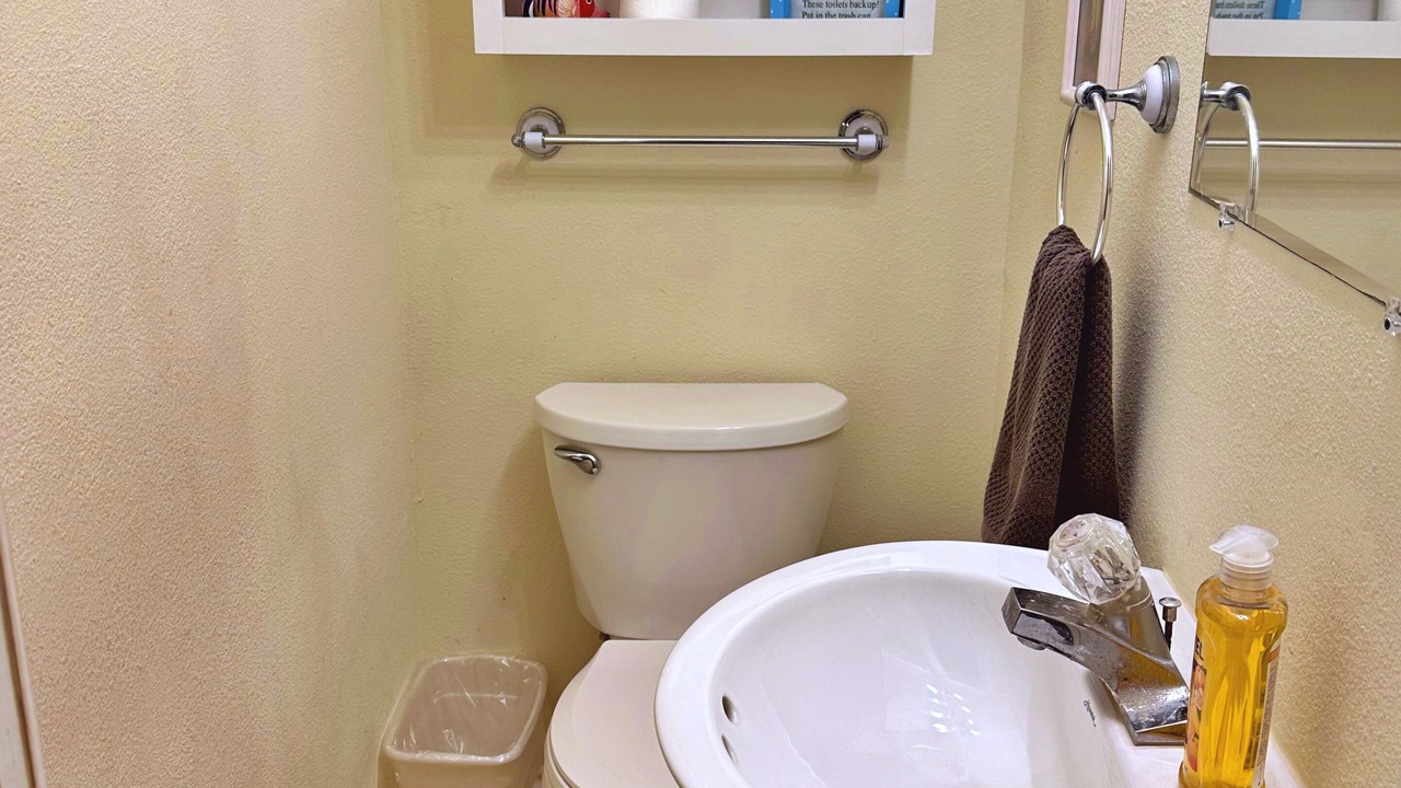 Photo of Bathroom in Surfside Beach
