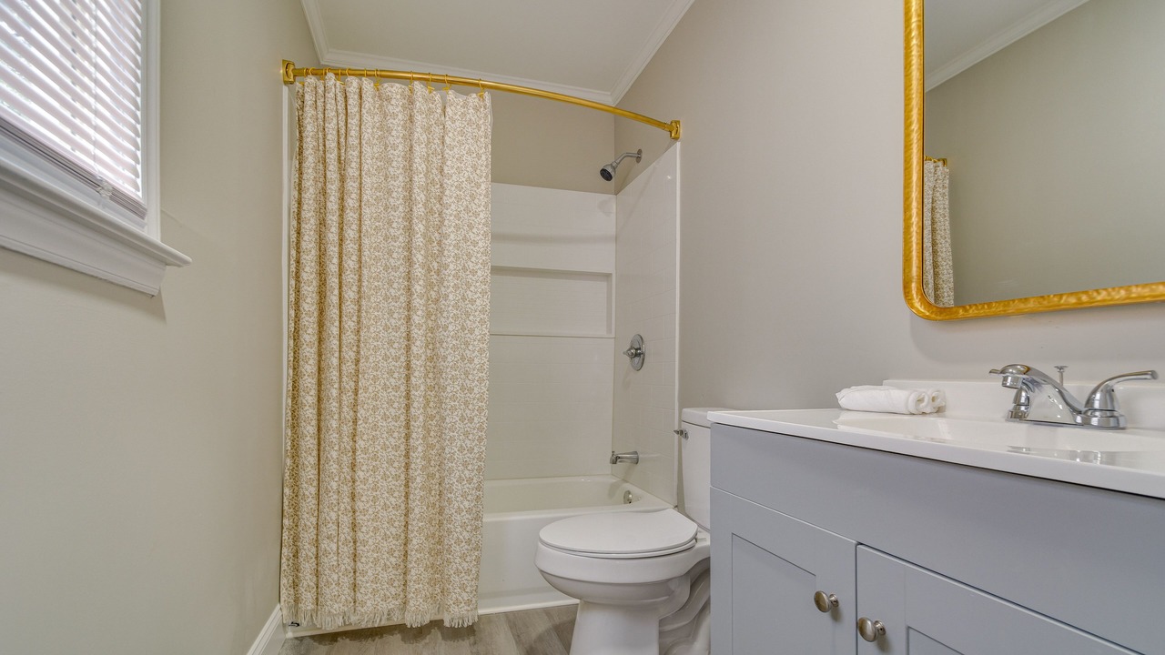 Photo of Bathroom in Bailey