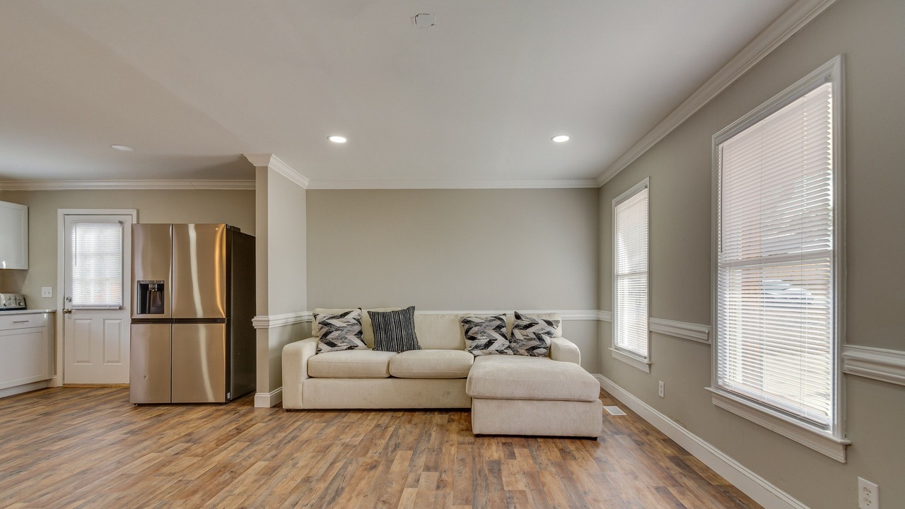 Photo of Livingroom in Bailey