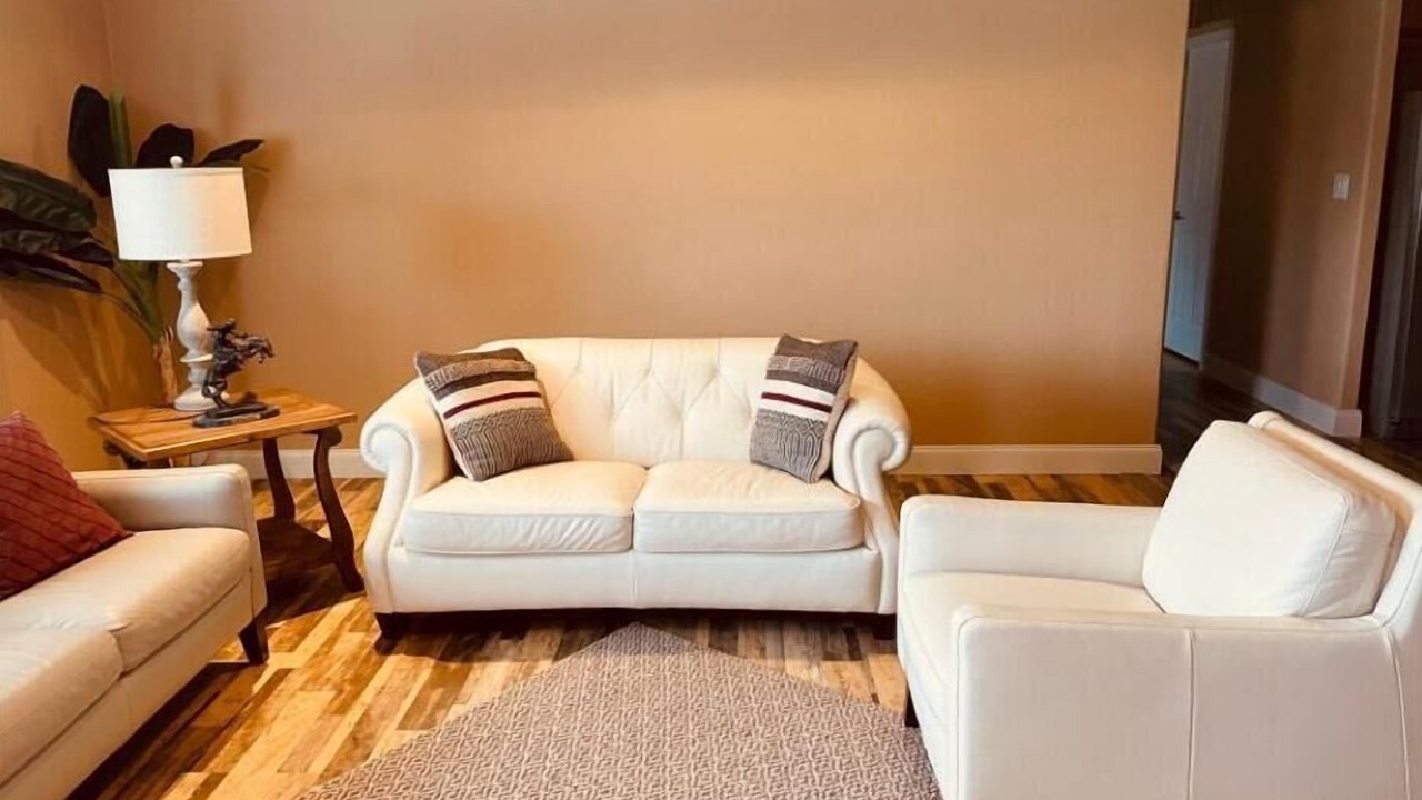Photo of Livingroom in Harper