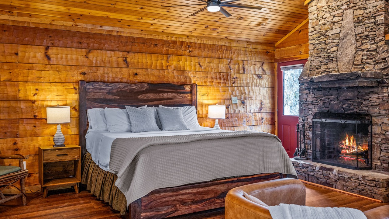 Photo of Bedroom in Townsend