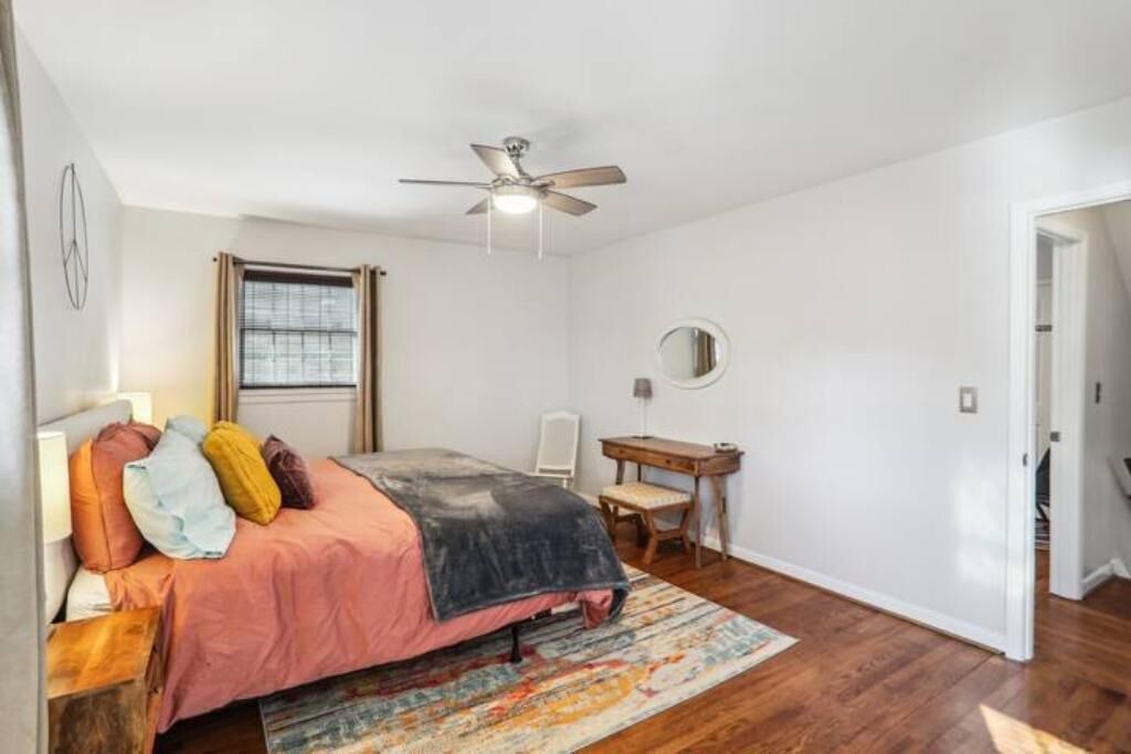 Photo of Bedroom in Atlanta
