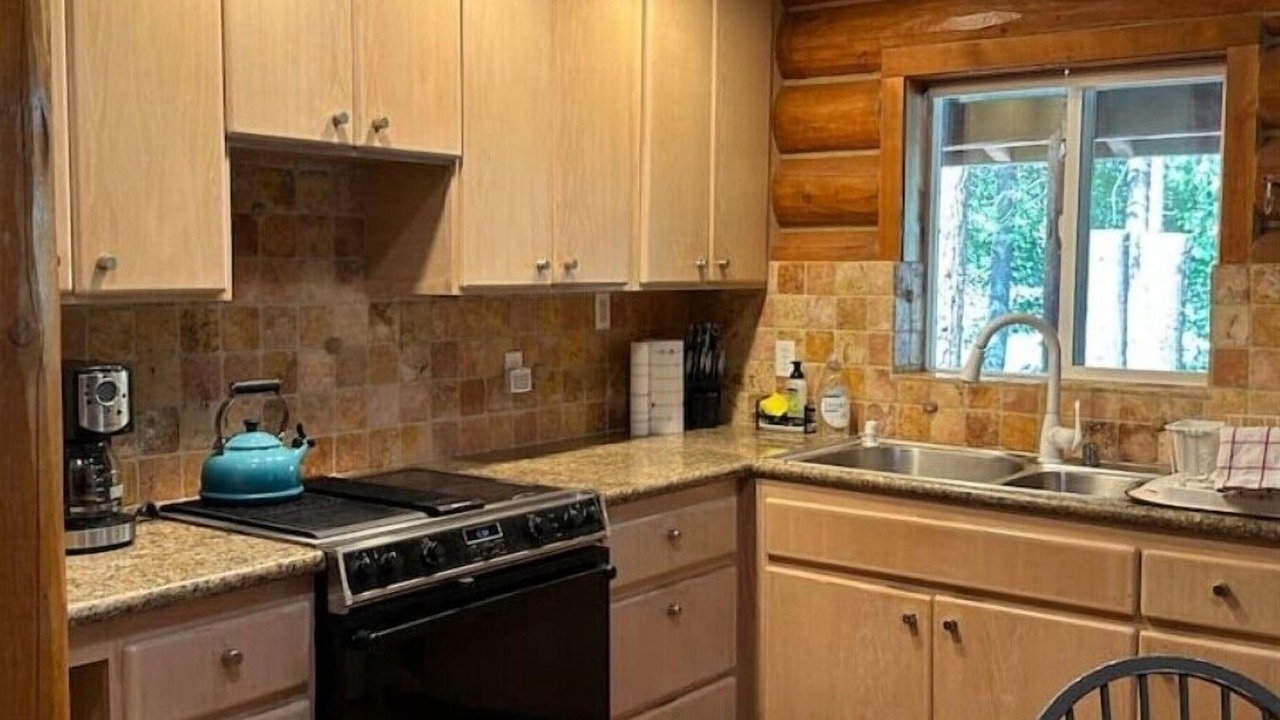 Photo of Kitchen in Coffee Creek
