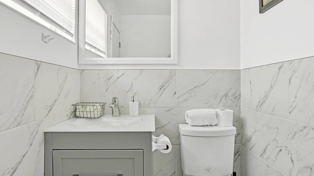 Photo of Bathroom in Central Corals