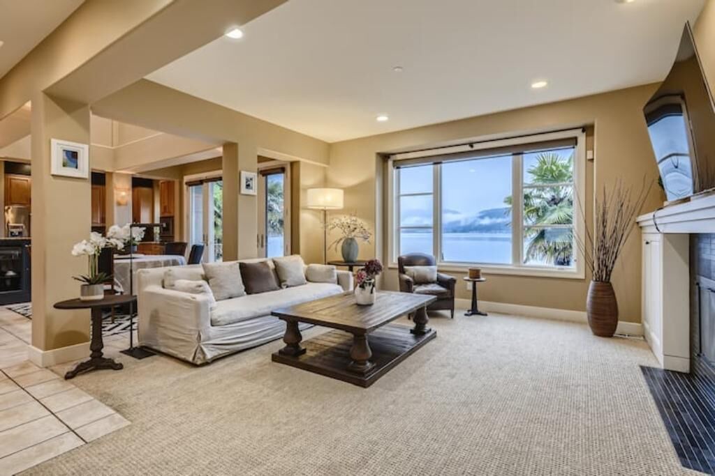 Photo of Livingroom in Sammamish