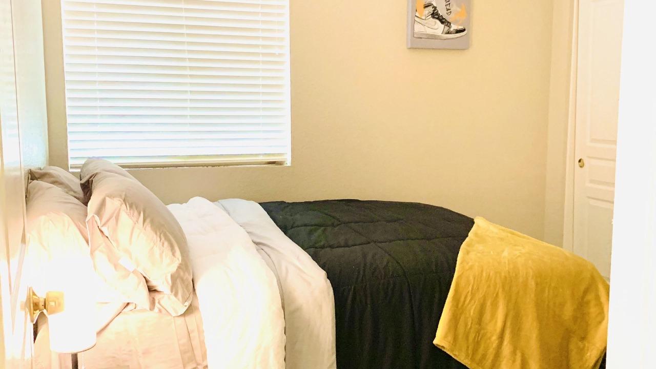 Photo of Bedroom in North Natomas