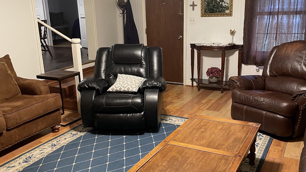 Photo of Livingroom in Jasper