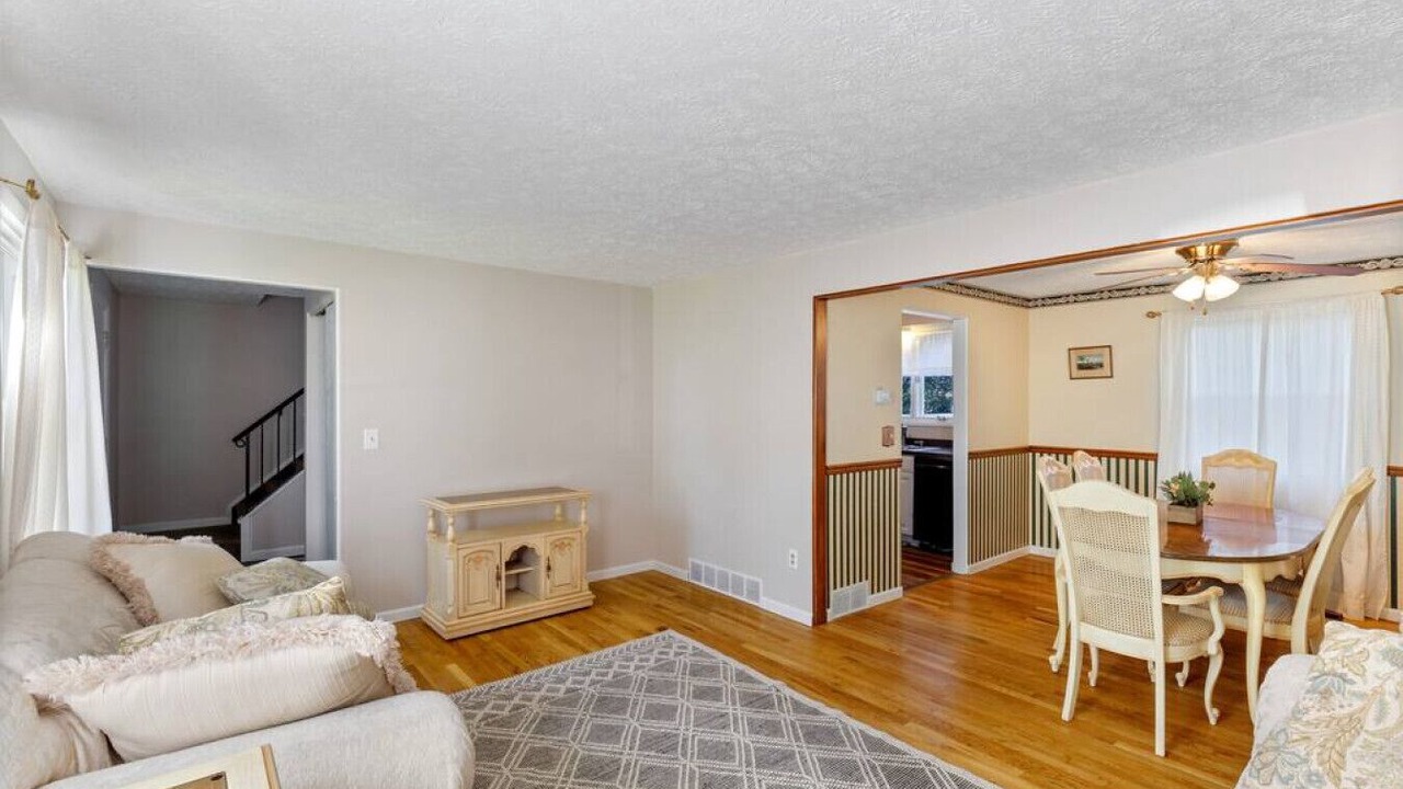 Photo of Livingroom in Chili Center