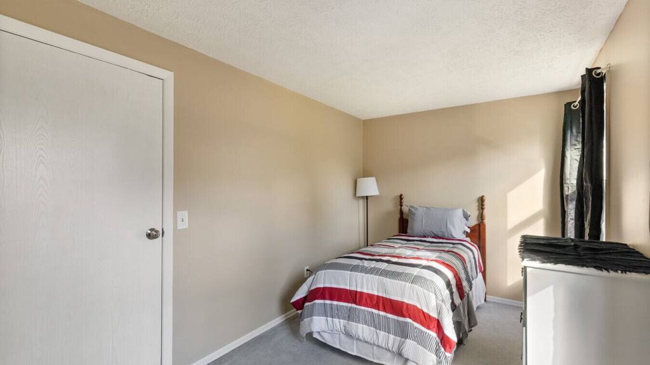 Photo of Bedroom in Chili Center