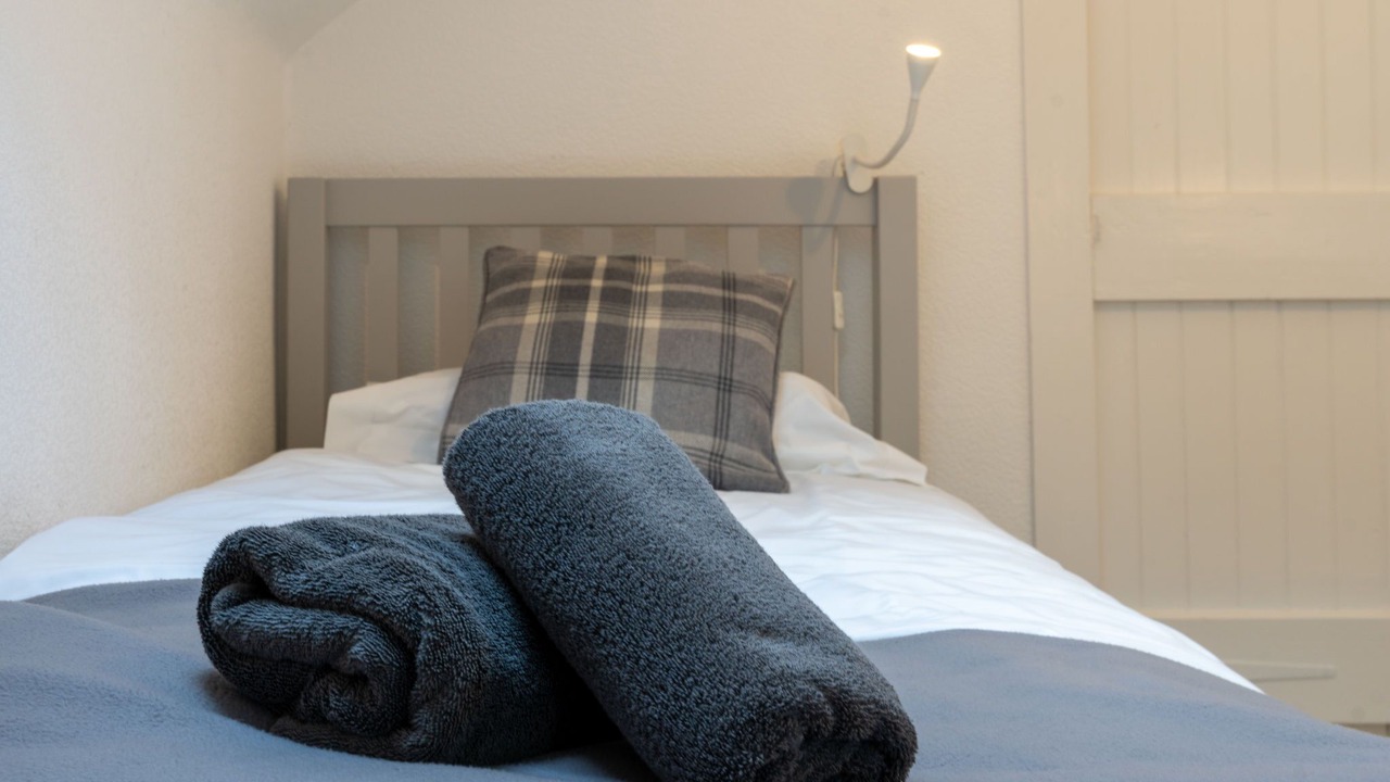 Photo of Others in Alvie