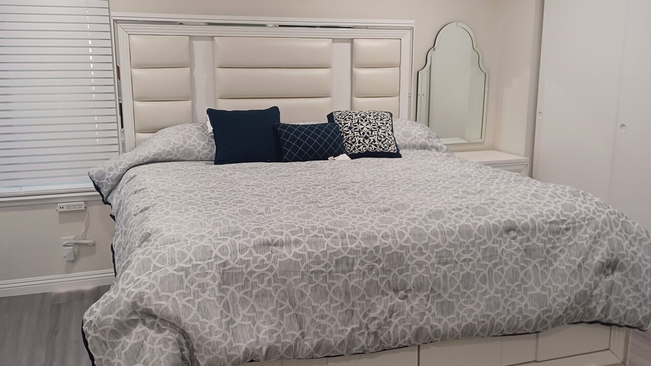 Photo of Bedroom in Chinatown