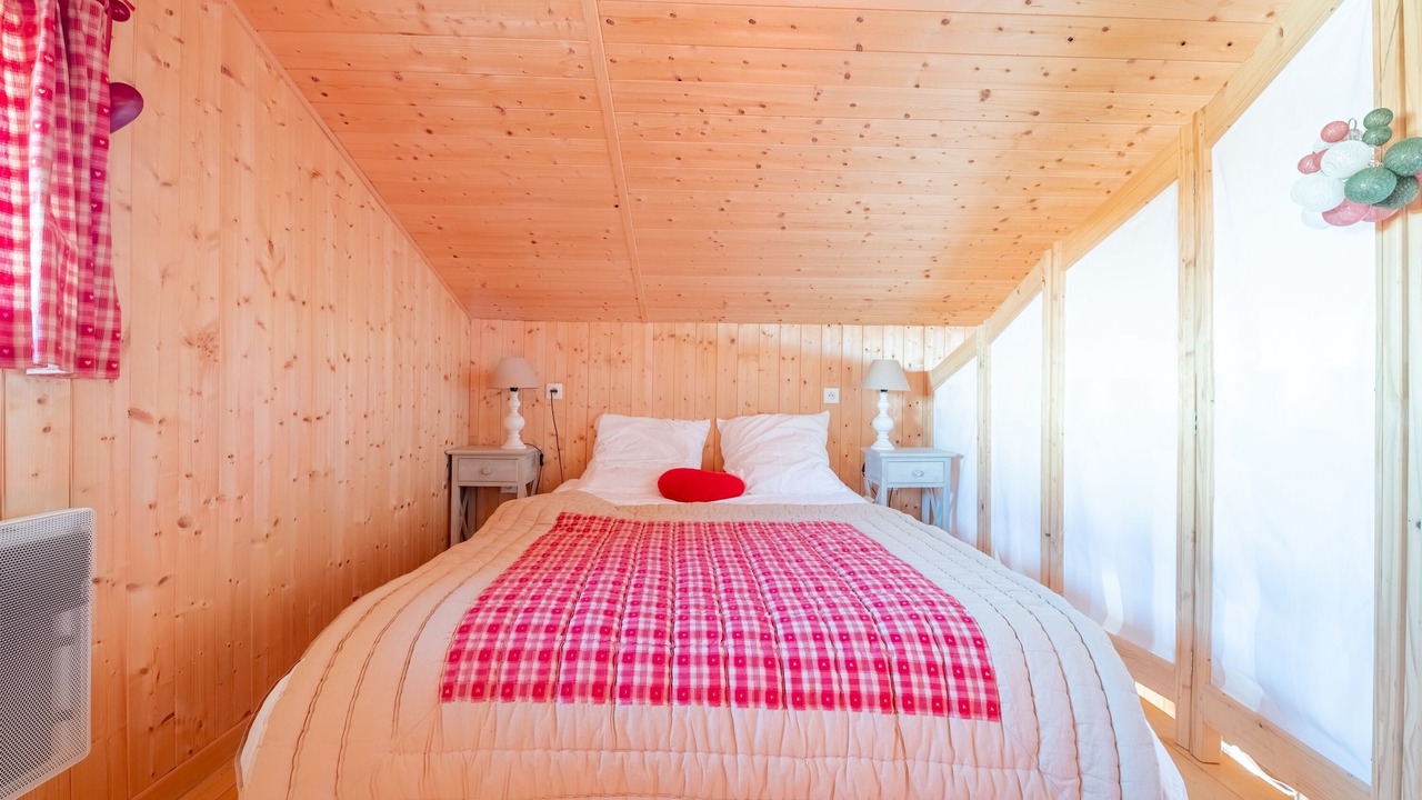 Photo of Bedroom in Saint-Laurent-en-Grandvaux
