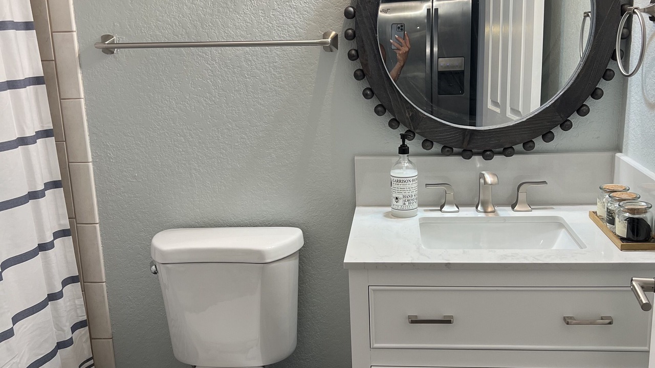 Photo of Bathroom in Rock Harbor