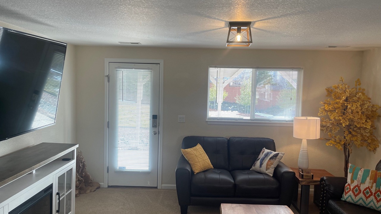 Photo of Livingroom in Briargate