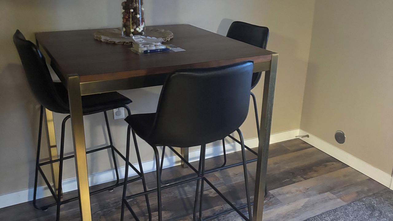 Photo of Others in Helena