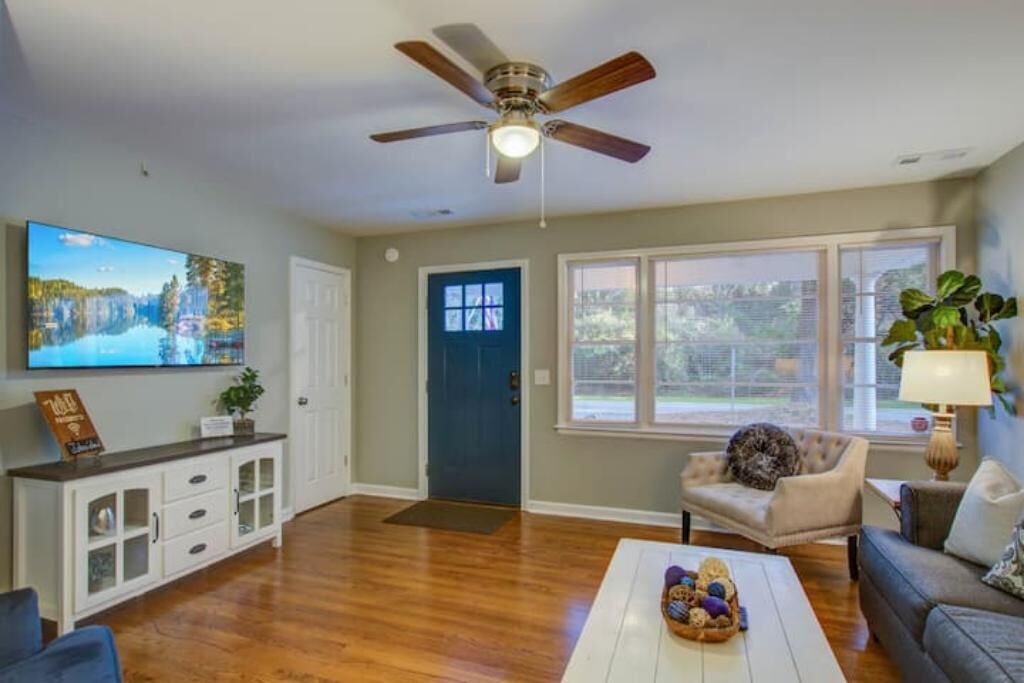 Photo of Livingroom in Johns Island