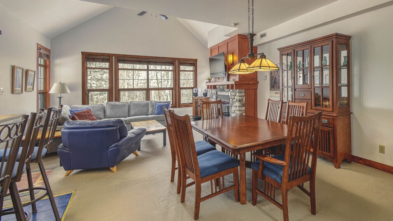 Photo of Livingroom in Tremblant-Les-Eaux