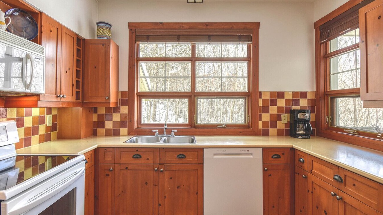 Photo of Kitchen in Tremblant-Les-Eaux