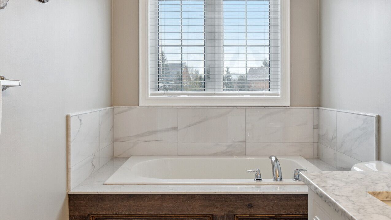 Photo of Bathroom in The Blue Mountains