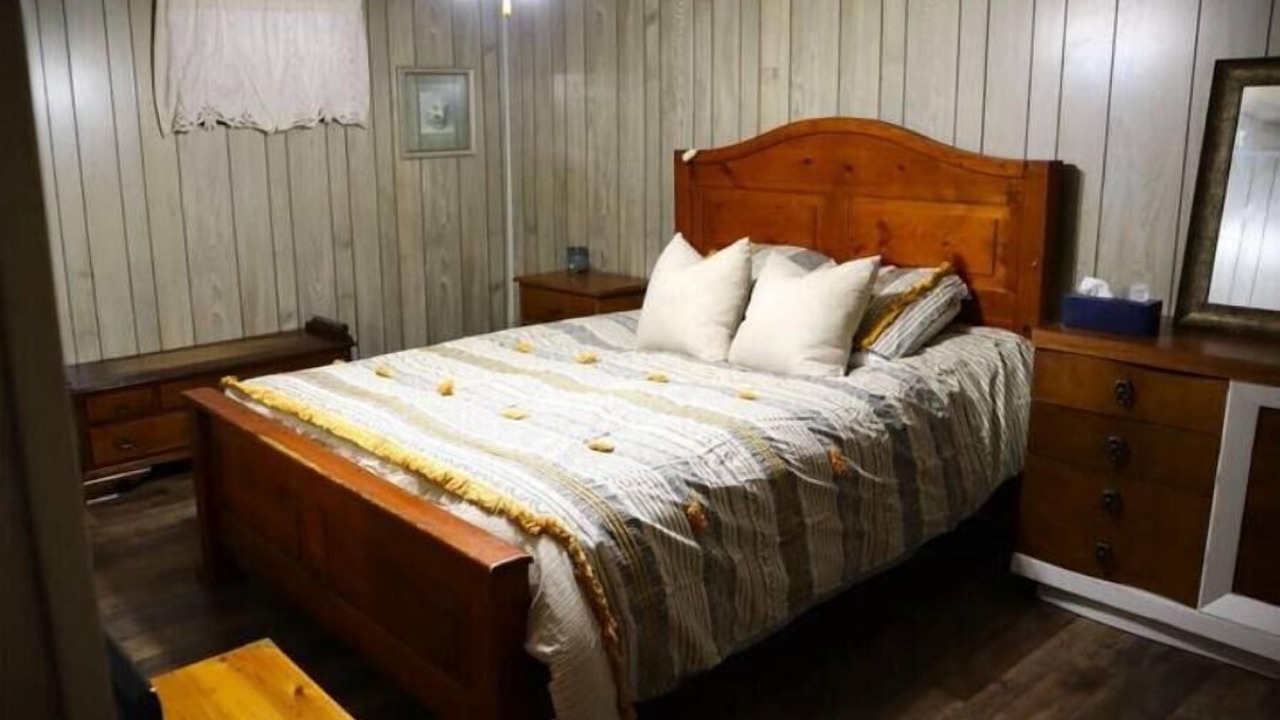 Photo of Bedroom in Hutchinson