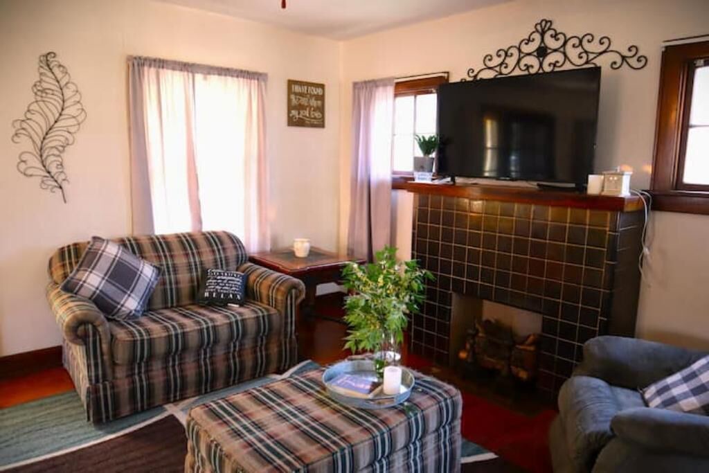 Photo of Livingroom in Hutchinson