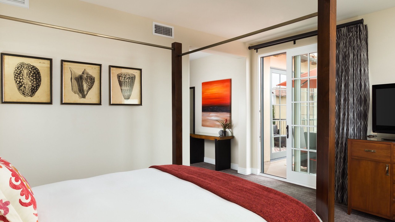 Photo of Bedroom in Rancho Palos Verdes