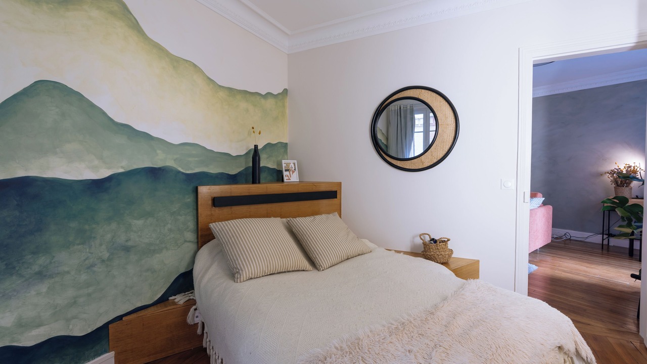 Photo of Bedroom in 18th Arrondissement