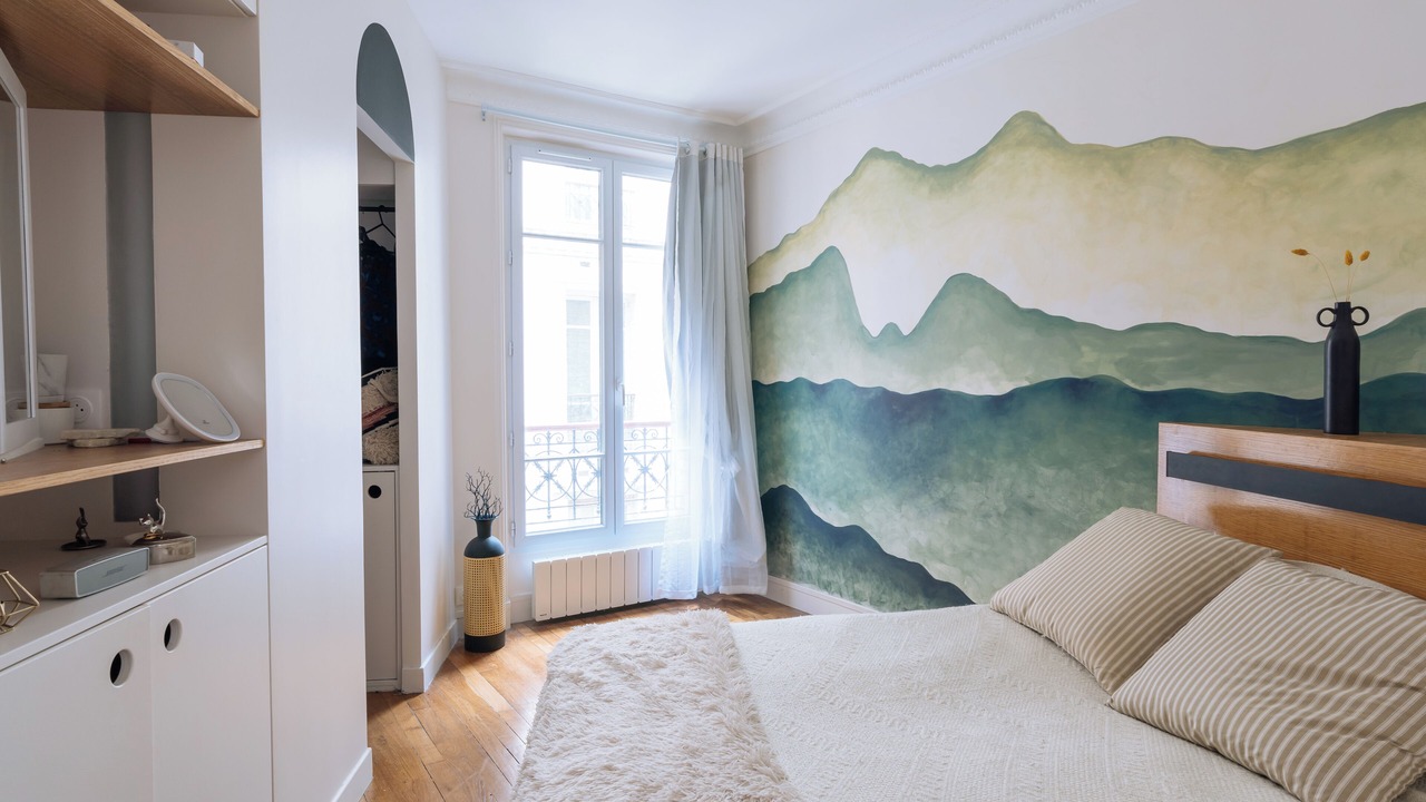Photo of Bedroom in 18th Arrondissement