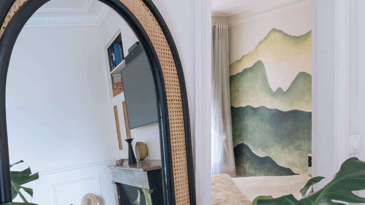 Photo of Bedroom in 18th Arrondissement
