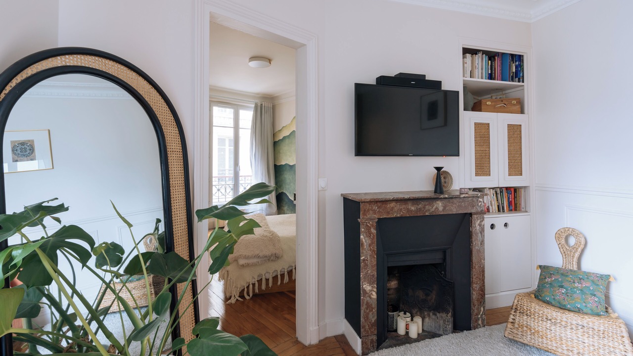 Photo of Bedroom in 18th Arrondissement