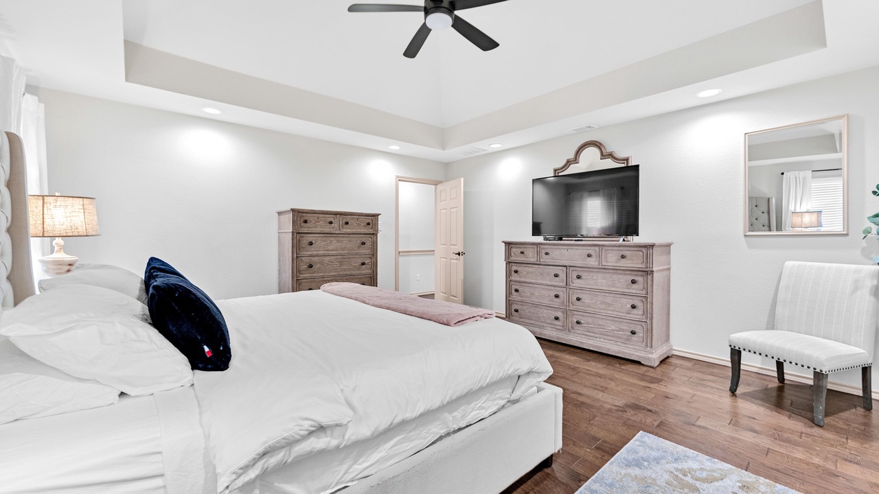 Photo of Bedroom in Grapevine