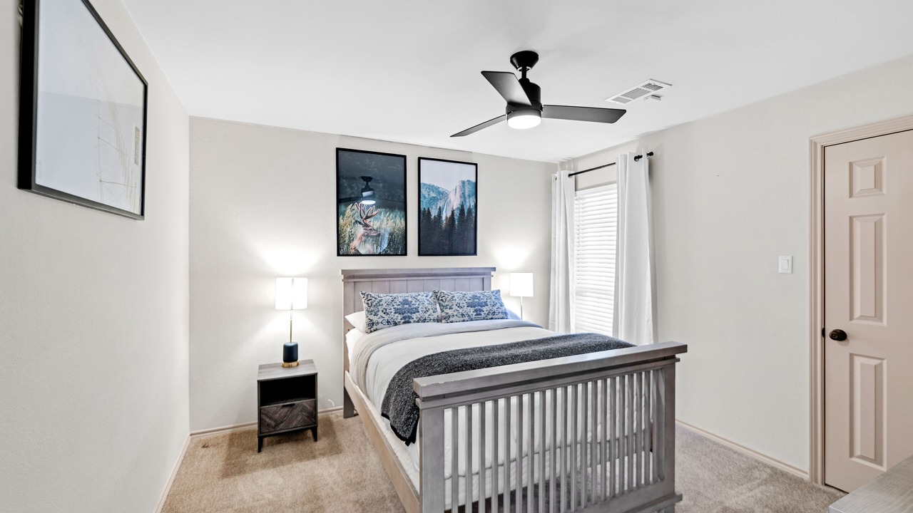 Photo of Bedroom in Grapevine