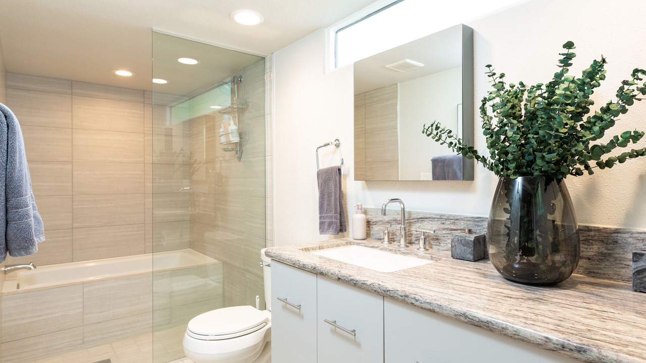 Photo of Bathroom in Desert Park Estates