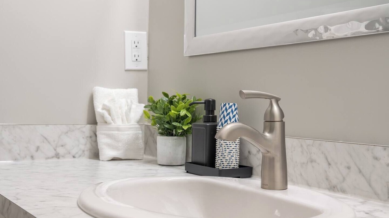 Photo of Others in Radisson Heights - Albert Park