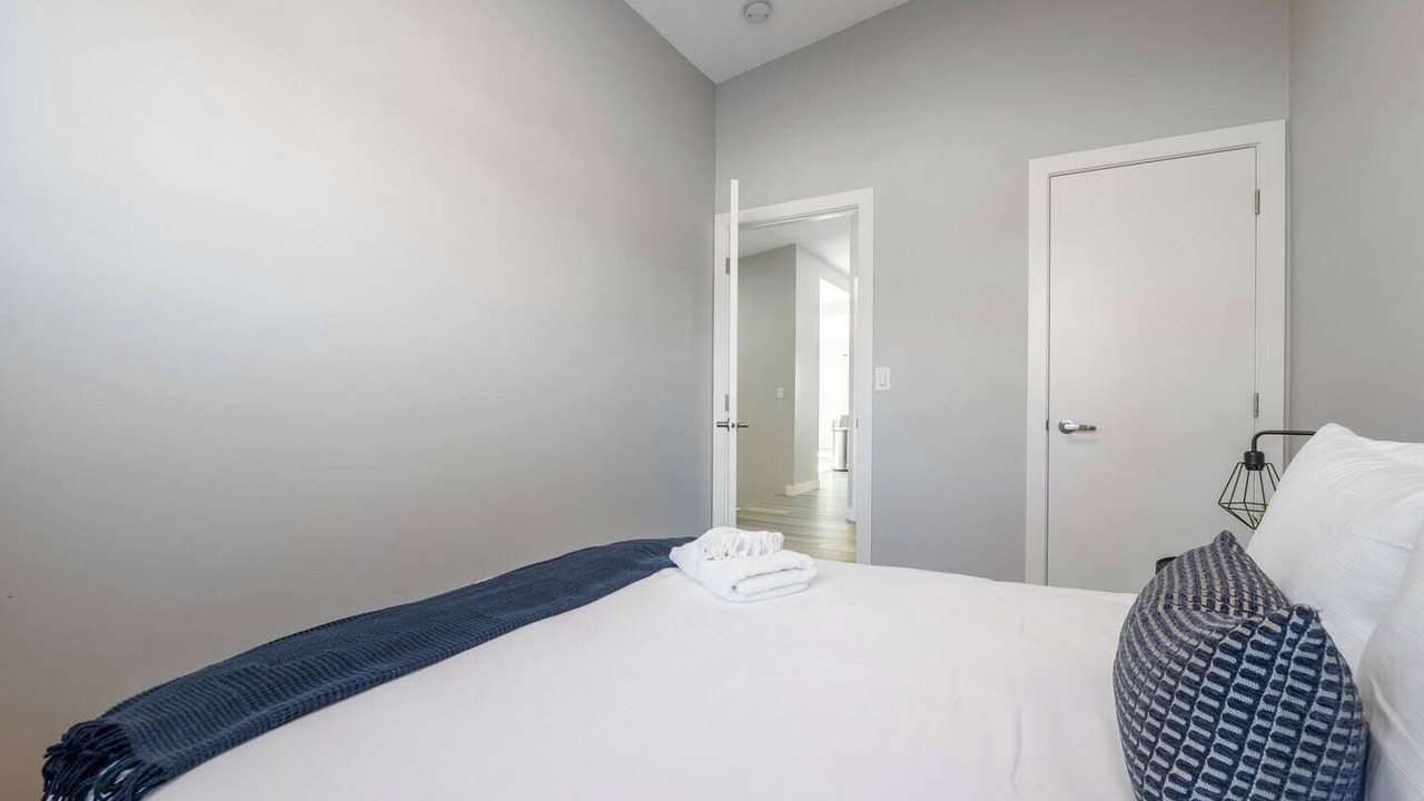 Photo of Others in Radisson Heights - Albert Park