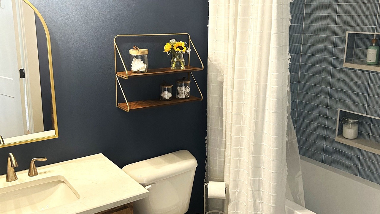 Photo of Bathroom in Conway
