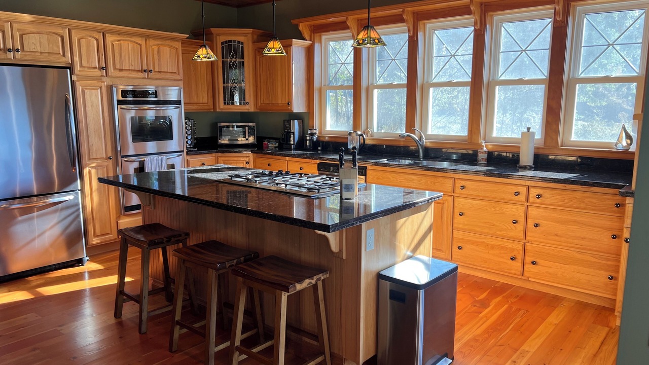 Photo of Kitchen in Bayview
