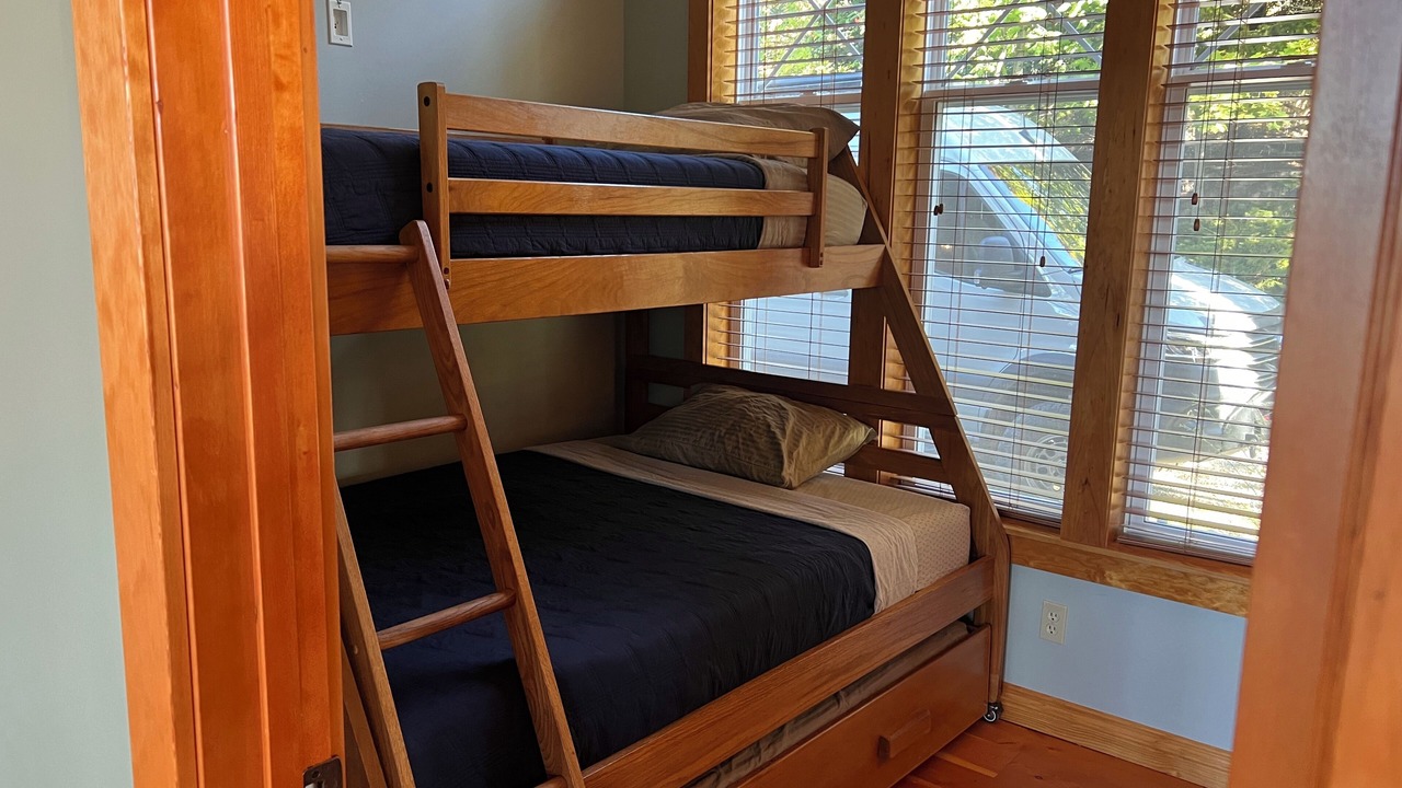 Photo of Bedroom in Bayview