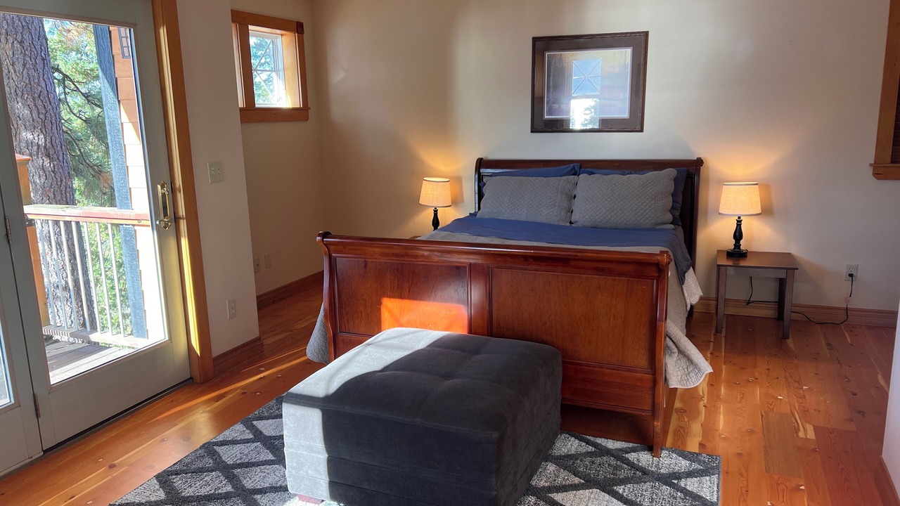 Photo of Bedroom in Bayview