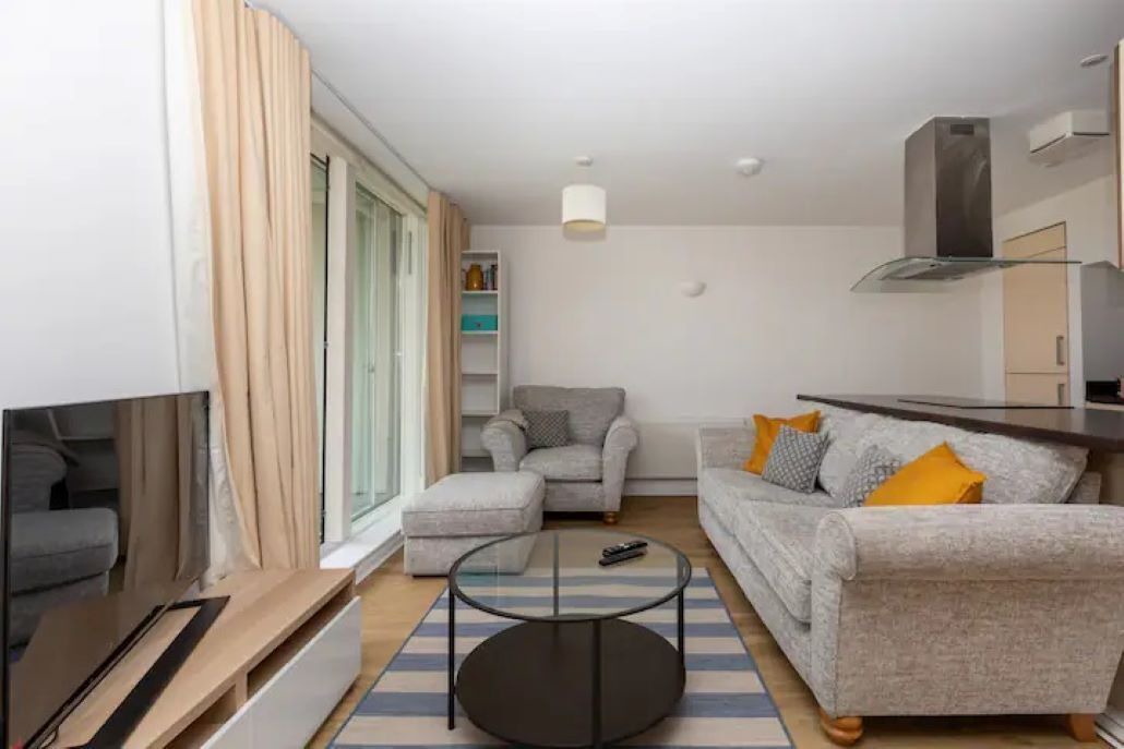 Photo of Livingroom in Tower Hamlets