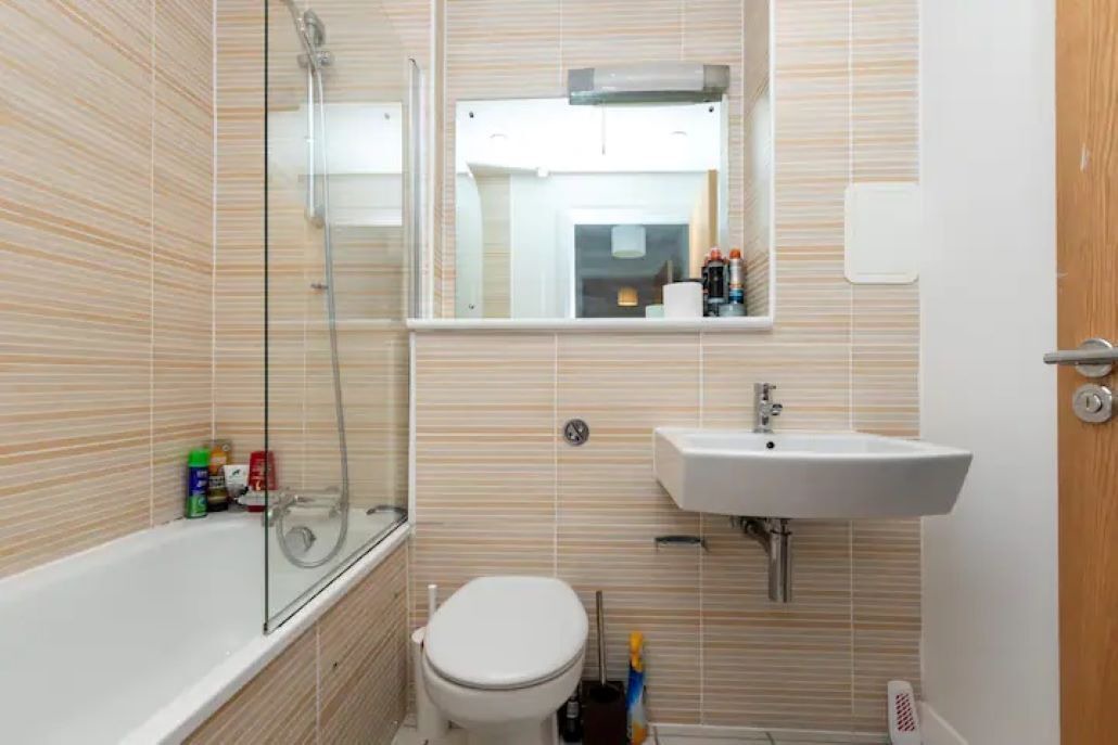Photo of Bathroom in Tower Hamlets
