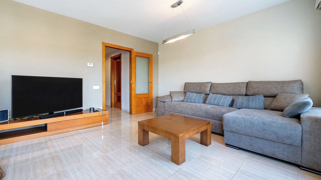 Photo of Livingroom in El Castell de Montornes